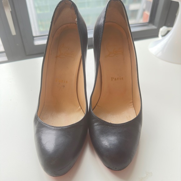 Christian Louboutins Size 38 - Picture 10 of 11